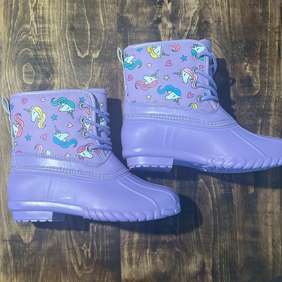 Size 2 girls lined lavender unicorn duck boots NWOT - Picture 2 of 8